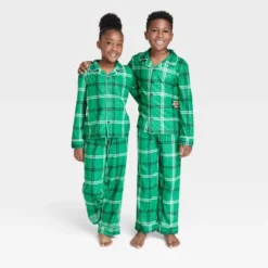 Kids' Plaid Matching Family Pajama Set - Wondershop™ Green -Wonder Deals Store GUEST 65616aa2 2f5f 4b2f 9061 0b2d06f270ef