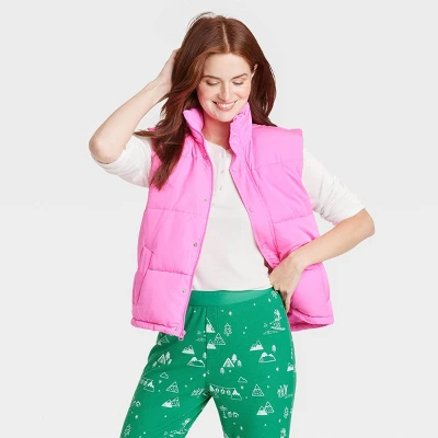 Women's Matching Family Puffer Vest - Wondershop™ Pink 3 Women's Matching Family Puffer Vest - Wondershop™ Pink - Image 3